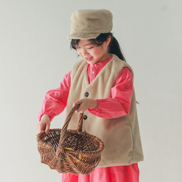 【25FW】ファー ポケット付きベスト / アイボリー