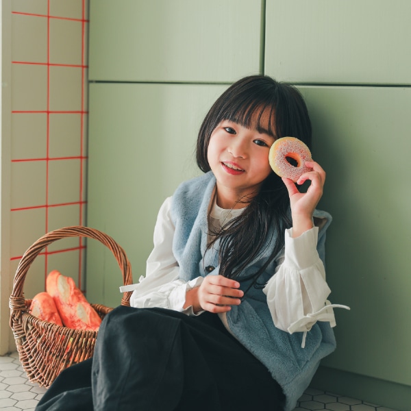 【25FW】ファー ポケット付きベスト / サックス