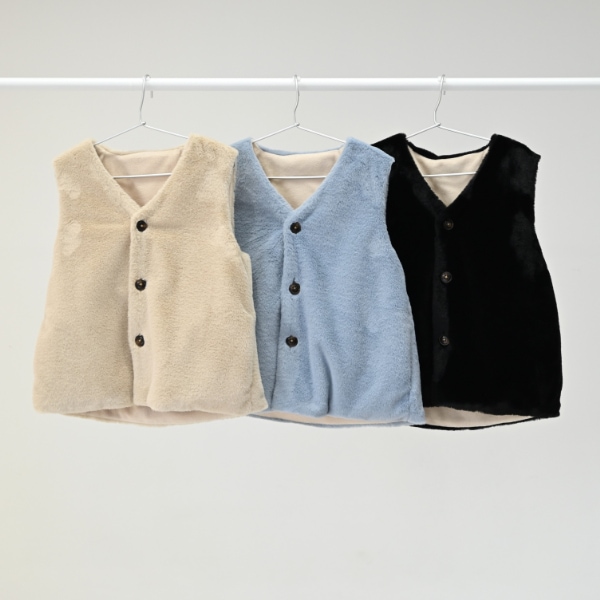 【25FW】ファー ポケット付きベスト / サックス