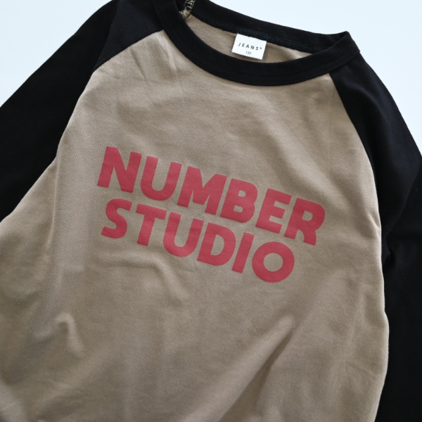 【25FW】NUMBER STUDIO ロングTシャツ / ベージュ
