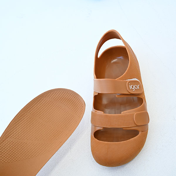 【定番】BONDI SOLID キッズサンダル｜igor（イゴール）