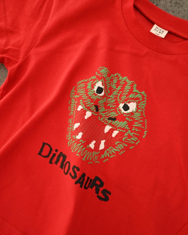 【ニコフラート】恐竜トゲトゲ Tシャツ / レッド