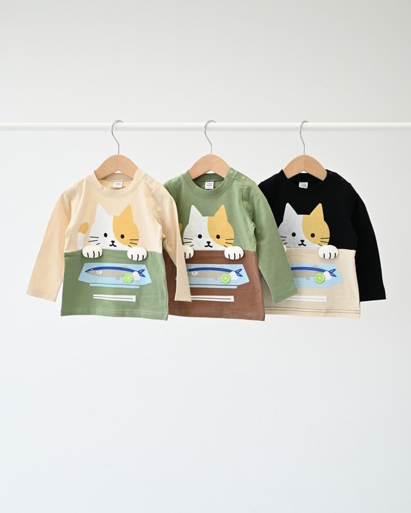 【チークルーム】ねこと秋刀魚 ロングTシャツ / アイボリー