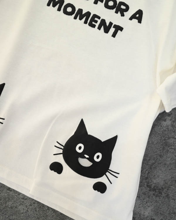 【ニコフラート】ねこポケット Tシャツ / オフホワイト