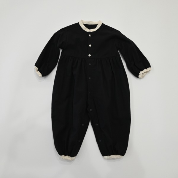 【25FW】配色 ギャザーロンパース / ブラック