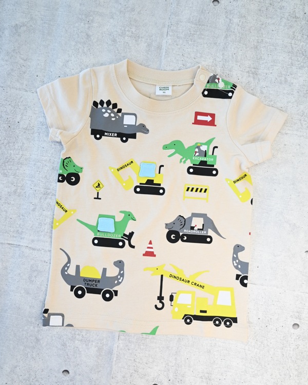 【チークルーム】恐竜の工事 Tシャツ / アイボリー