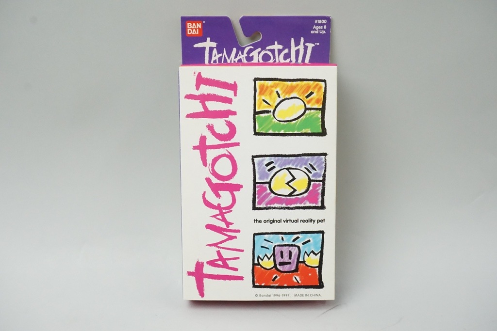 希少　たまごっち海外版 　クリアブルー　希少　バンダイ 希少 たまごっち海外版 クリアブルー 希少 バンダイ 激レア