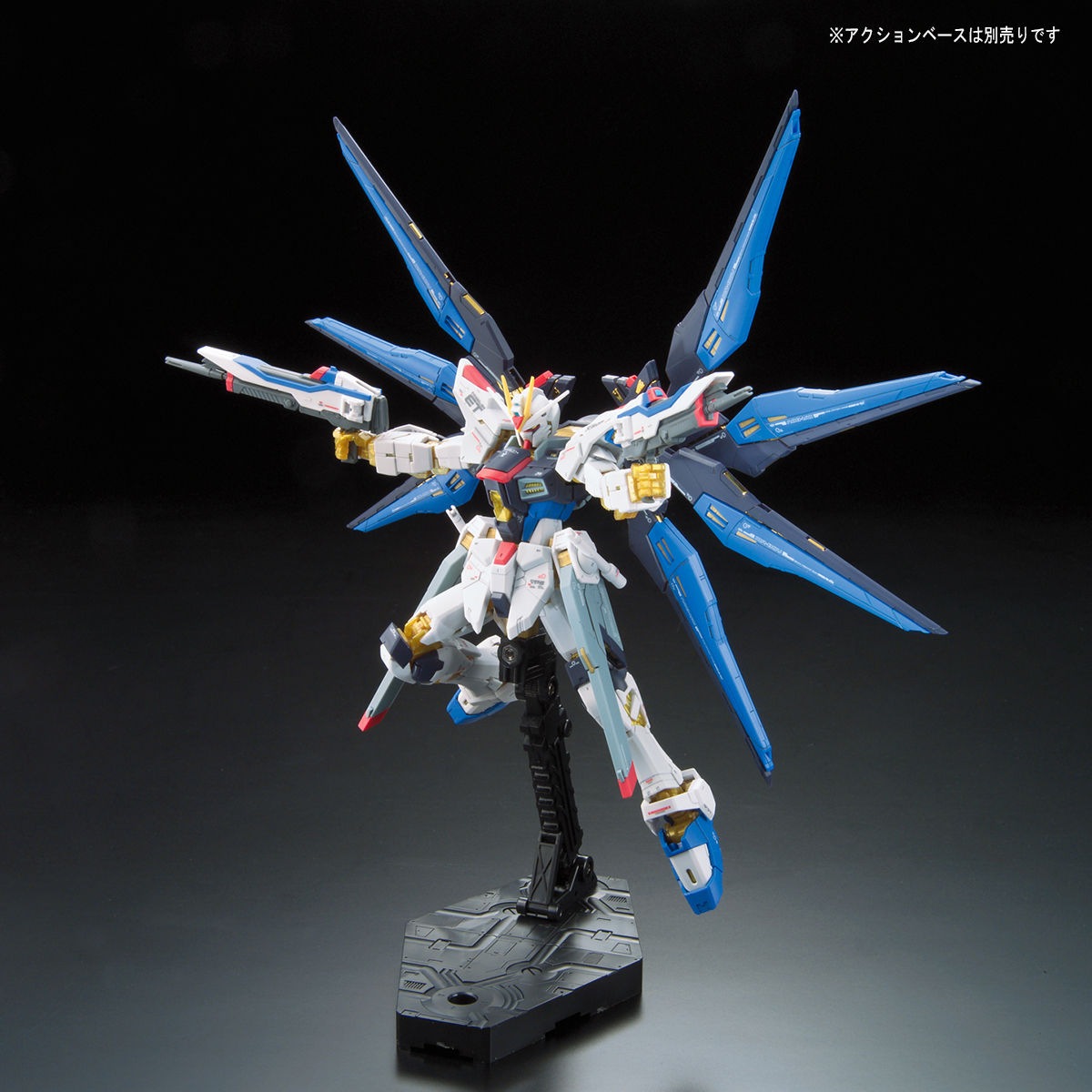 ���� �Х���� RG 1/144 ��ư��Υ������SEED DESTINY ���ȥ饤���ե꡼���६����� �ץ��ǥ�