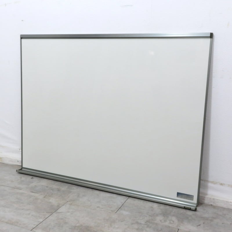 KOKUYO コクヨ 壁掛けホワイトボード W1200 H900 片面用 アルミ枠 白板 掛けボード ペントレー サブボード 持ち運び YH12480 中古オフィス家具 配送サイズ240