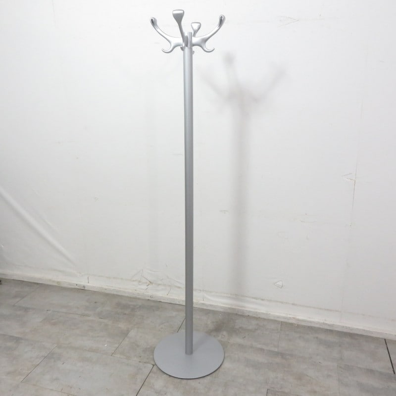 okamura オカムラ 4E63CHB927 ポールハンガー シルバー スチール スタイリッシュ フック スリム コートハンガー EG・YH14482 中古オフィス家具 配送サイズ300