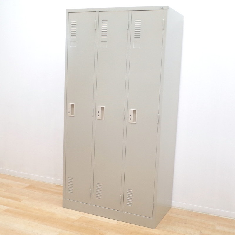 コクヨ KOKUYO LKロッカー LK-3F1T 3人用ロッカー グレー 網棚 ハンガーパイプ 更衣室 鏡 鍵有り KK13911 中古オフィス家具 配送サイズ350