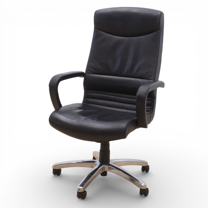 【SALE】ライオン プレジデント用チェア No.568L オフィスチェア 黒 肘付き レザー ハイバック 中古 EG14313 配送サイズ250