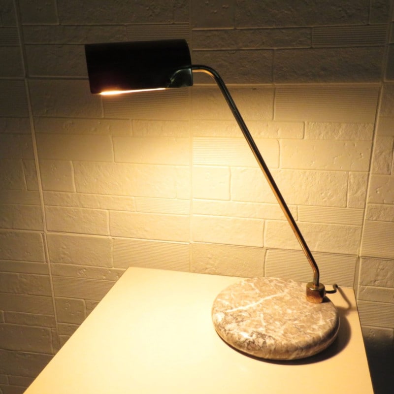 テーブルランプ ゴールドメタル 照明 大理石 白熱電球 高級感 スタイリッシュ ラグジュアリー 明かり おしゃれ 寝室 リビング 読書 YH14002 中古オフィス家電 配送サイズ140