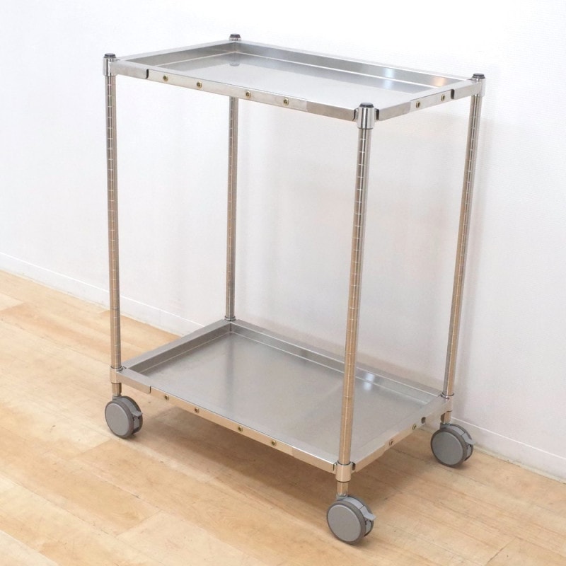 ステンレスワゴン W750 D490 2段 ラック 防水 キズが付きにくい キャスター 病院 飲食店 レストラン キッチン KK14854 中古オフィス家具 配送サイズ240