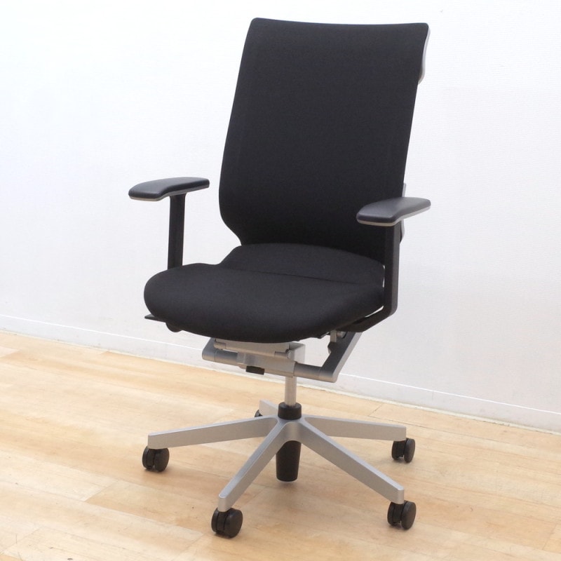 KOKUYO ingLIFE 肘置き付き 背合板タイプ 美品中古 コクヨ イングライフ（ingLIFE） 背合板タイプ 5本脚タイプ 肘