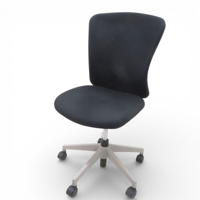 ハーマンミラー オフィスチェア ブラック 肘なし 傷あり Herman Miller