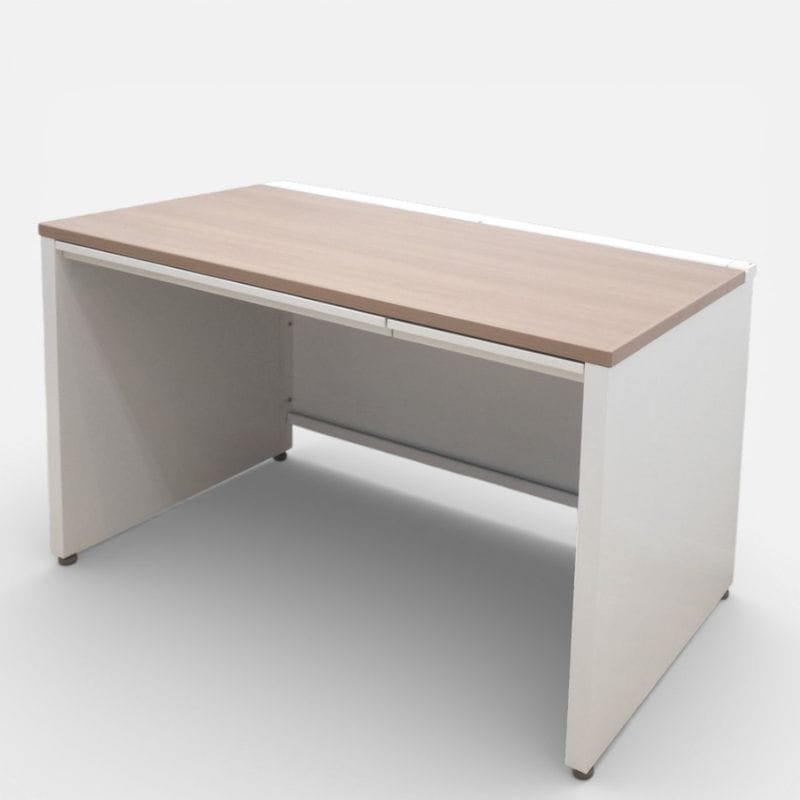 オカムラ 平デスク アドバンス W1200 D700 H720 3V104P-MK38 ナチュラル オフィスデスク 平机 中古 EG16294 配送サイズ300