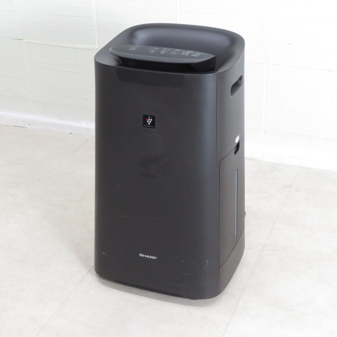 SHARP 2022年　プラズマクラスター搭載スタイリッシュブラック冷蔵 SHARP 2022年プラズマクラスター搭載スタイリッシュブラック冷蔵