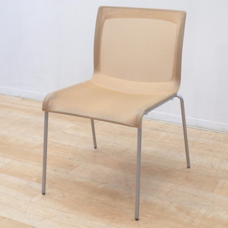 【SALE】イトーキ ぺリックチェア ミーティングチェア ナチュラル 肘無し メッシュ スタッキング 中古 EG16821 配送サイズ220