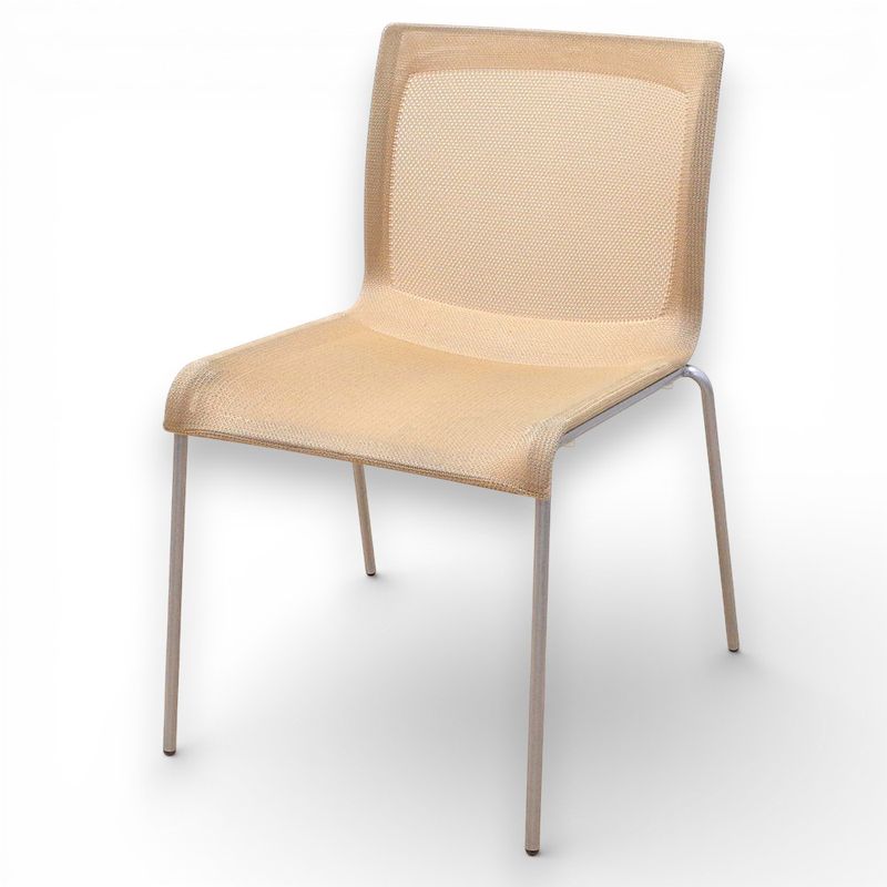 イトーキ ぺリックチェア ミーティングチェア ナチュラル 肘無し メッシュ スタッキング 中古 EG16821 配送サイズ220