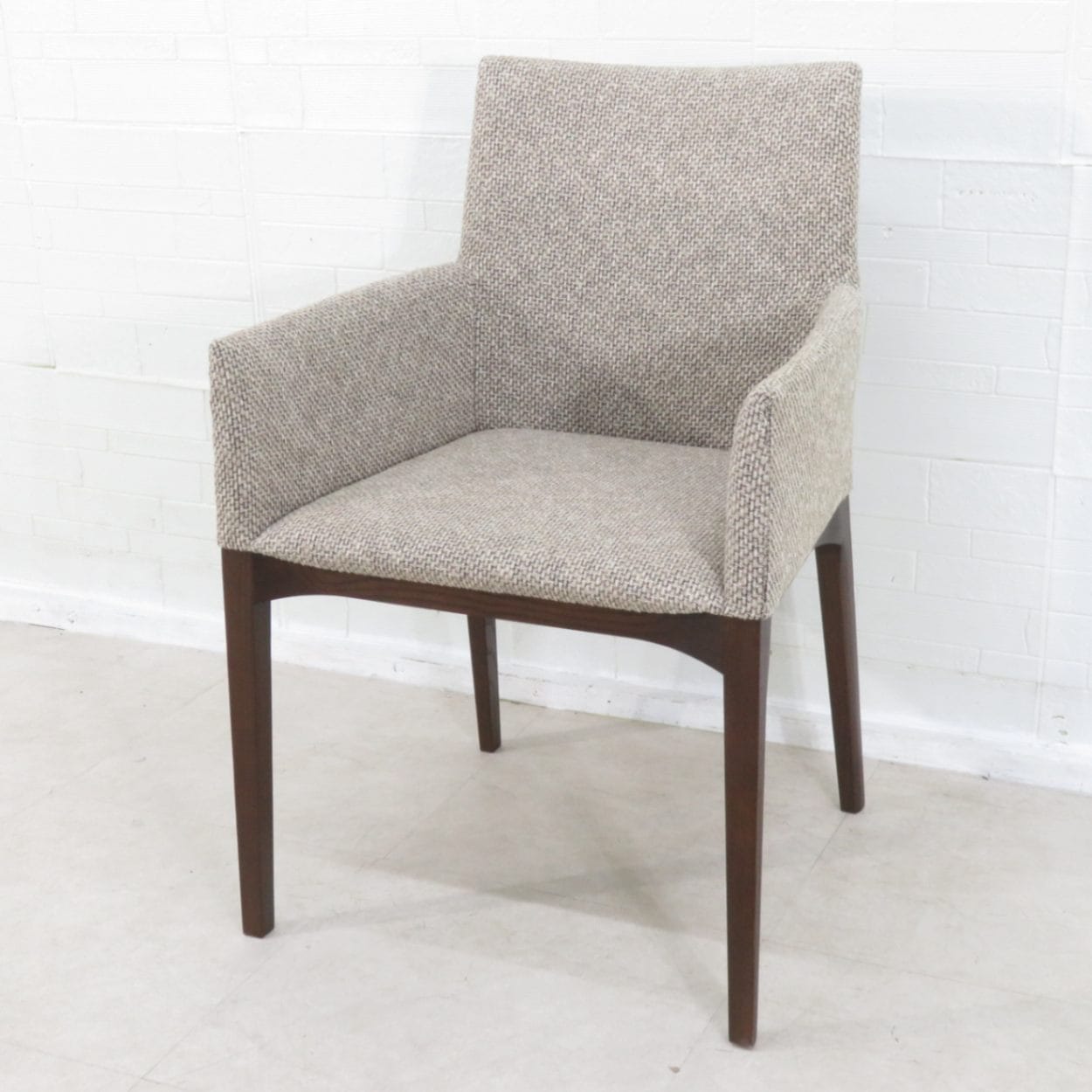 美品　Cassina IXC. East by Eastwest ジャスミン Cassina ixc.(カッシーナ イクスシー)のEast by Eastwest