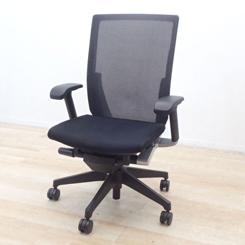 古家具ビンテージ品◾️ITOKI 足掛け付き×ガス圧昇降 ワークチェア スツール 古家具ビンテージ品◾️ITOKI 足掛け付き×ガス圧昇降 ワーク