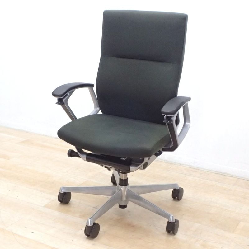 ※訳アリ オカムラ  デューク エグゼクティブチェア 肘付オフィスチェア CZ45ZR グレー KK17298 中古 配送サイズ250