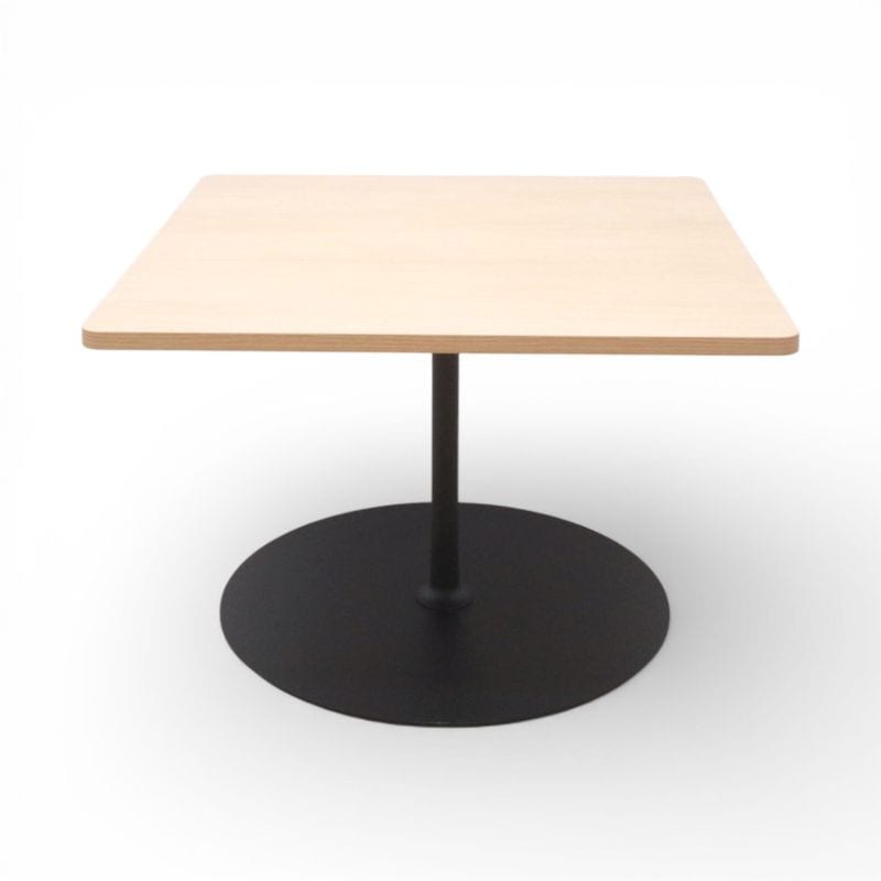 【中古】コクヨ カフェテーブル W900 D900 H620 ナチュラル ラウンジテーブル 角ローテーブル 木目調 KK17367 中古オフィス家具