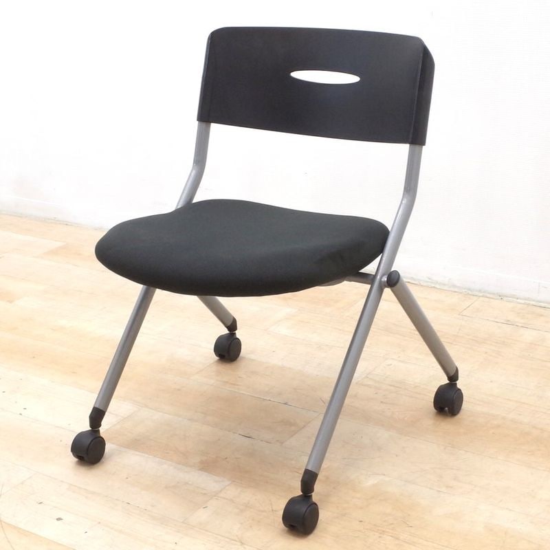 サンワサプライ ミーティングチェア 150-ANC091 ネスティングチェア 並行スタッキング ブラック 肘無 会議室 KK17719 中古オフィス家具 配送サイズ200