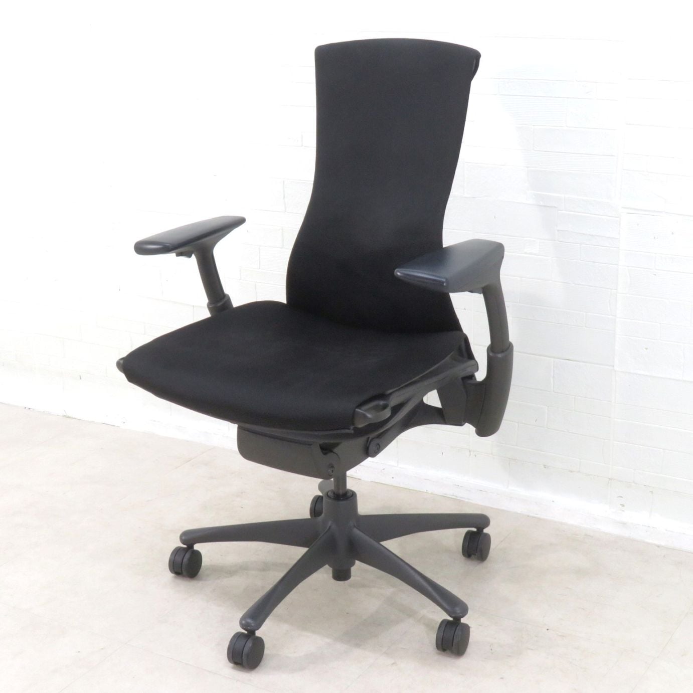 ハーマンミラー エンボディゲーミングチェア 椅子