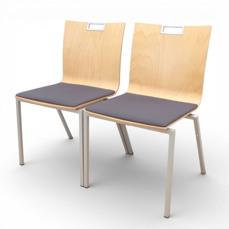 【SALE】2脚セット オカムラ パブリーノ L672LS ミーティングチェア スタッキング ナチュラル/グレー EG18061 中古 配送サイズ240 セット販売