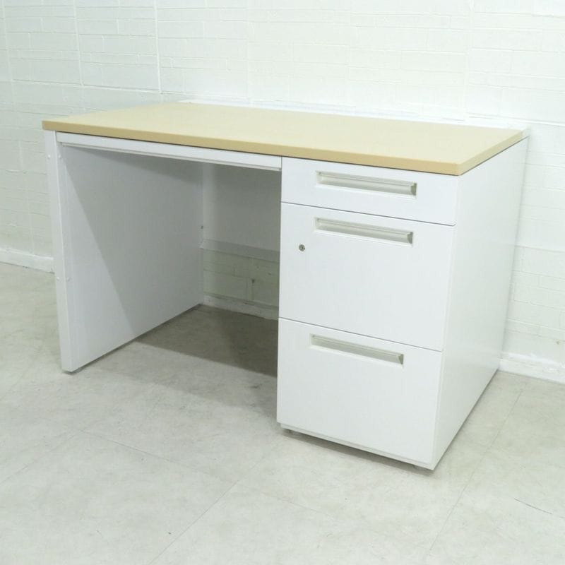 オフィスデスク／事務片袖デスク事務机　オカムラ　引き取り可 送料無料】 オカムラ アドバンス ADVANCE 標準タイプ 3V1SAG