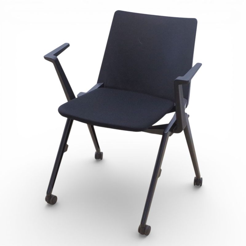 コクヨ スタッカ STACKA ミーティングチェア K12-B210CU-1 ブラック スタッキング KK YH18104 中古 配送サイズ200