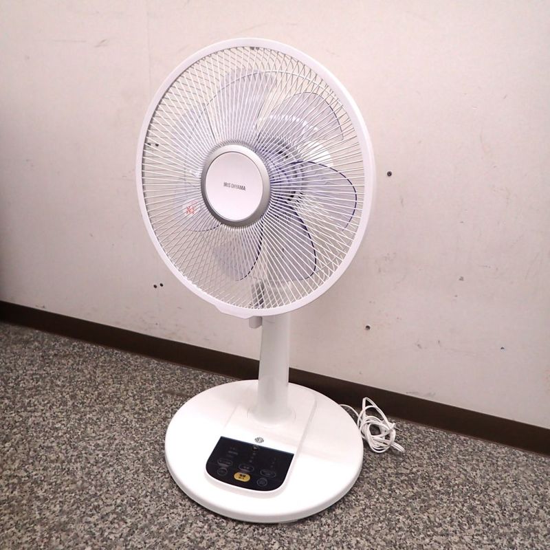 アイリスオーヤマ 扇風機 LFA-306-W ホワイト 扇風機 サーキュレーター 空調 空気循環 熱中症対策 オールシーズン ファン  EG13577 中古オフィス家電　配送サイズ160