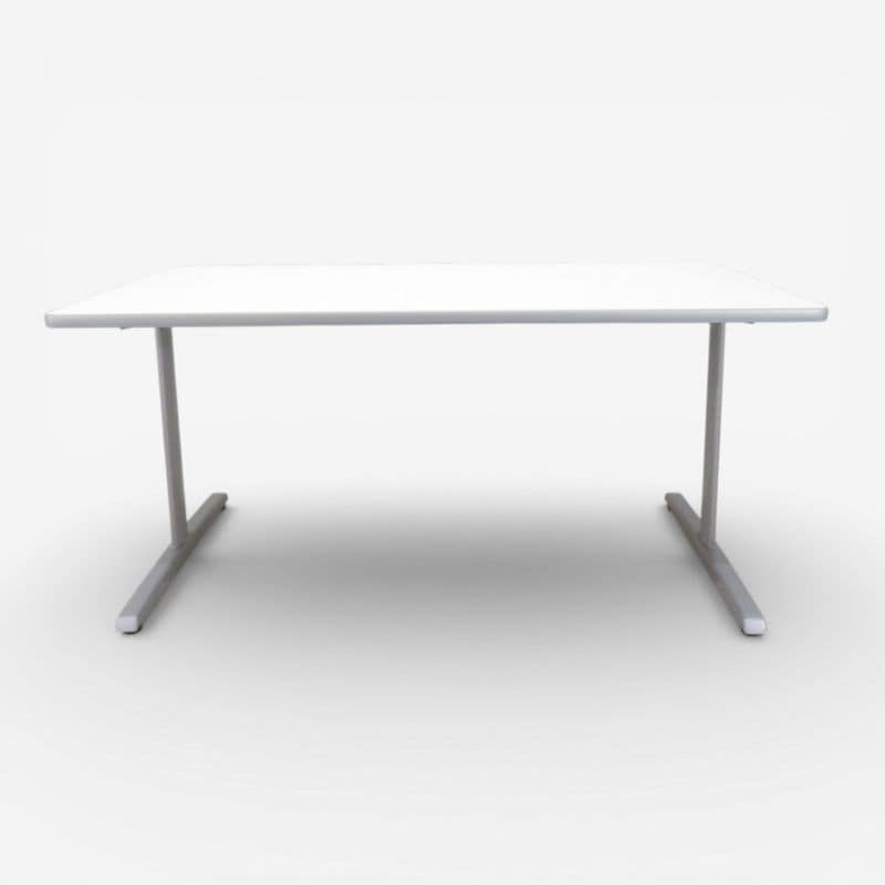 【中古】オカムラ ミーティングテーブル 81771B MG29 ホワイト W1500 D750 H700 会議テーブル  中古オフィス家具 EG18417