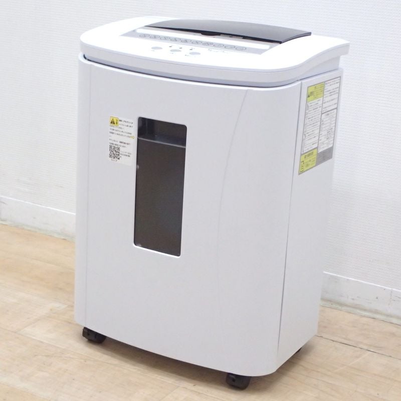 【メール便無料】 アイリスオーヤマ クロスカット シュレッダー NPJ18 OHYAMA IRIS はさみ・カッター