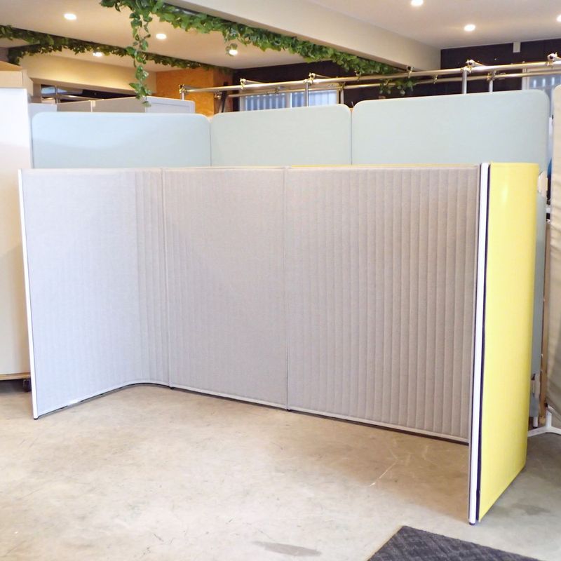 ゆか　　送料込み3連パーテーション 送料無料】 3連透明アクリルパーテーション 自立式 衝立