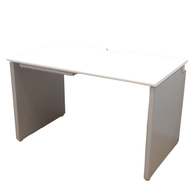 オカムラ プロユニット DN104P MG18 平デスク ホワイト・シルバー 引き出し付き W1200 中古 EG18756-1 配送サイズ300