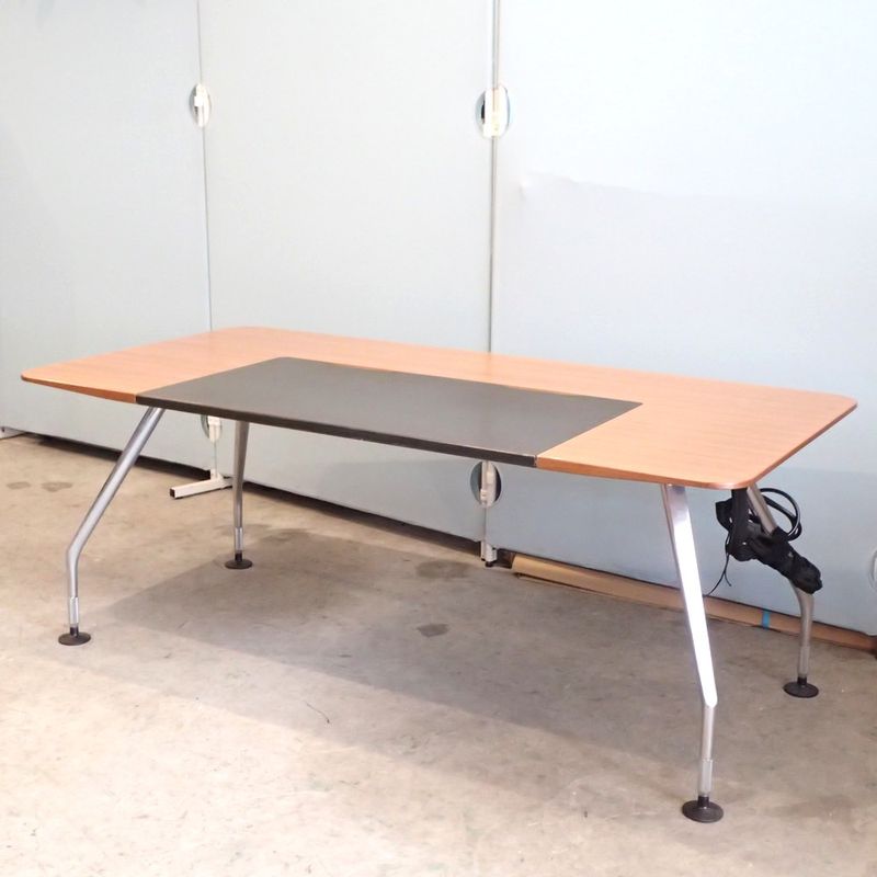 ★vitra. ヴィトラ アドホック エグゼクティブ デスク Ad Hoc Executive Desk アントニオ・チッテリオ W1800 D900 H730 チェリー材 EG18350 中古 配送サイズ400 家財おまかせ便 