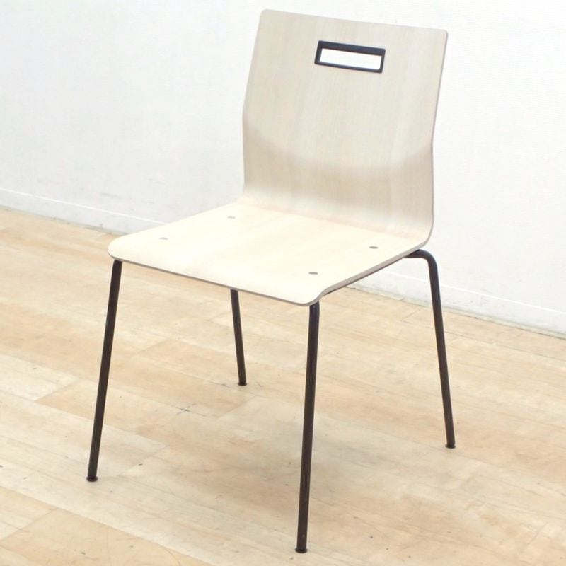 オカムラ sweep スイープ ミーティングチェア L409AR-MX51 ナチュラル EG18790 中古 配送サイズ200