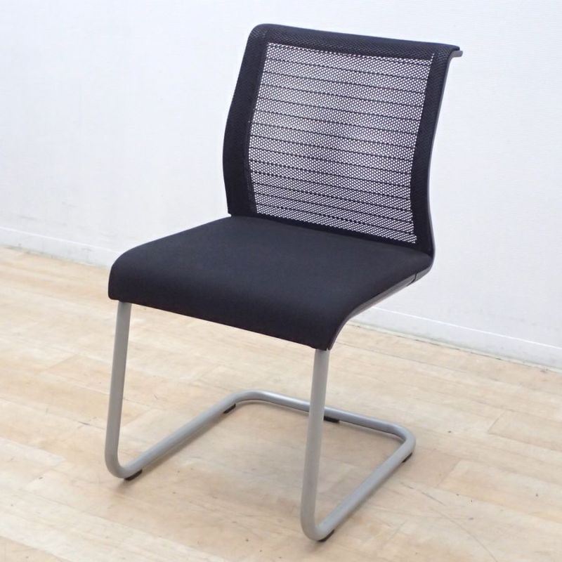Steelcase シンク THK-43201 ミーティングチェア ブラック メッシュ EG18789 中古 配送サイズ220