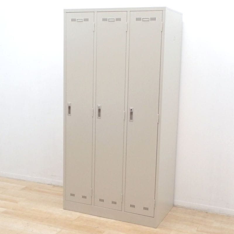 コクヨ4連ロッカー新品同様 コクヨ KOKUYO LKロッカー 幅900 4人用ロッカー LK-4F1C グレー
