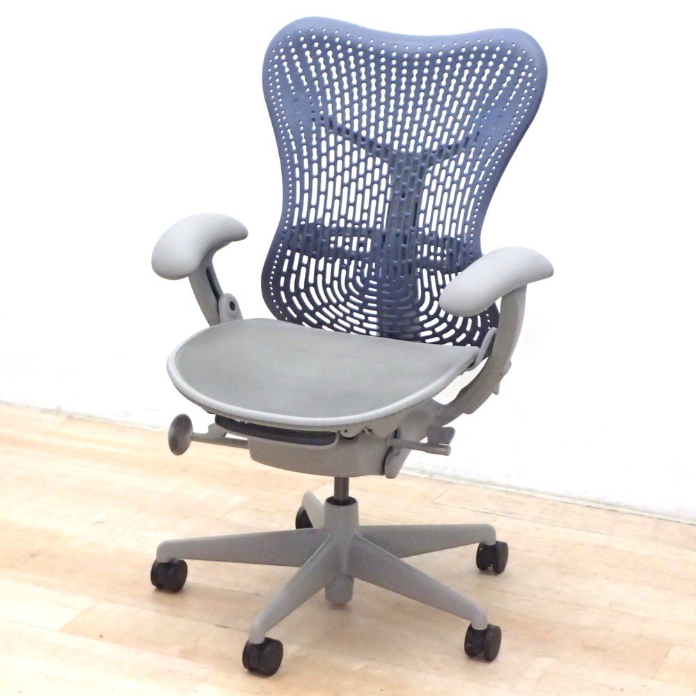 中古オフィスハーマンミラーの販売