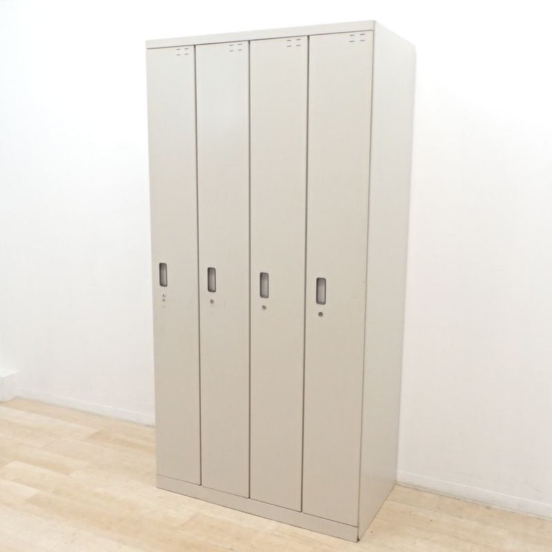 【SALE】イトーキ 4人用ロッカー W900 D500 H1800 ニューグレー スチールロッカー YH18838 中古 配送サイズ350