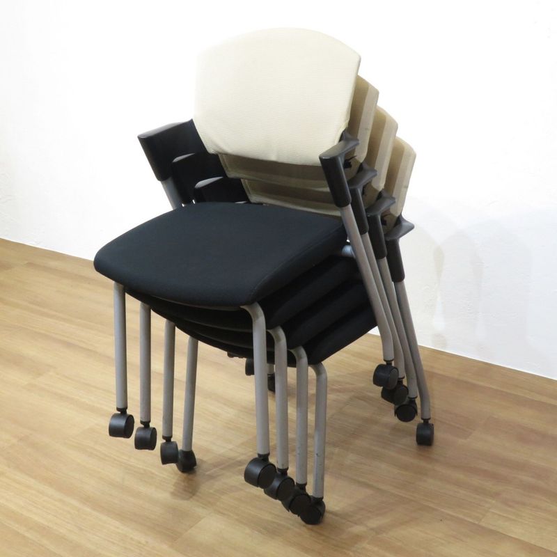 オカムラ okamura CF77ZX ミーティングチェア 本革 高級