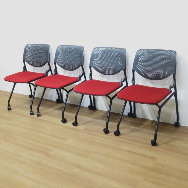 2脚　okamura　オカムラ　ダイニングチェア ミーティングチェア　ナチュラル 2脚 家具・インテリア 2脚 okamura オカムラ ダイニングチェア