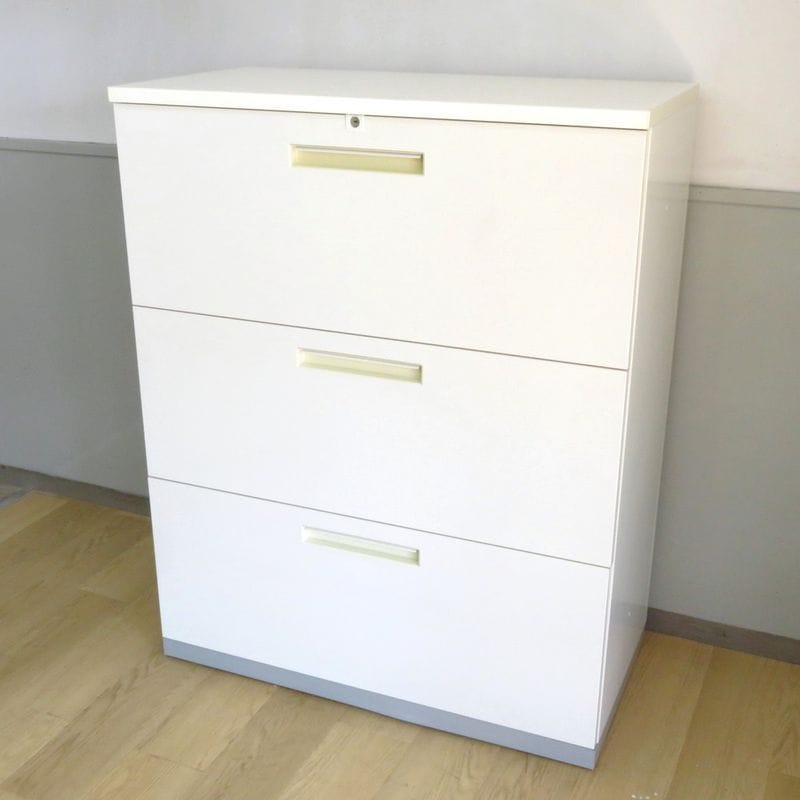 【SALE】イナバ 3段ラテラル書庫 11-9045 ホワイト 鍵付き 書棚 YH19047 中古 配送サイズ300