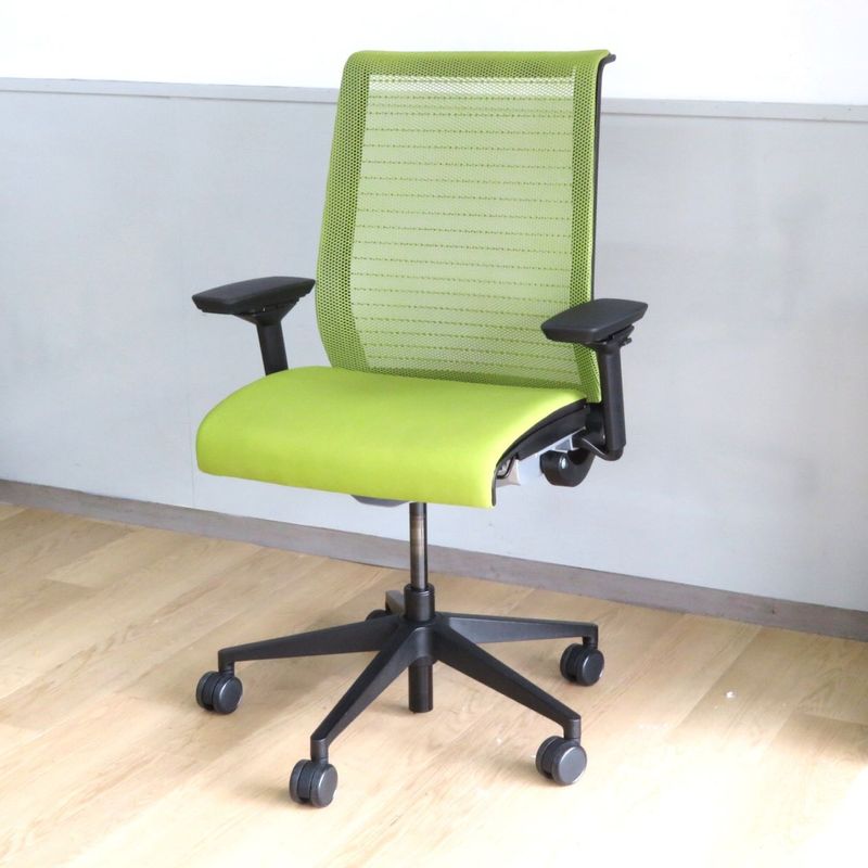 イケア IKEA レンベルゲット 肘付きオフィスチェア ブラック
