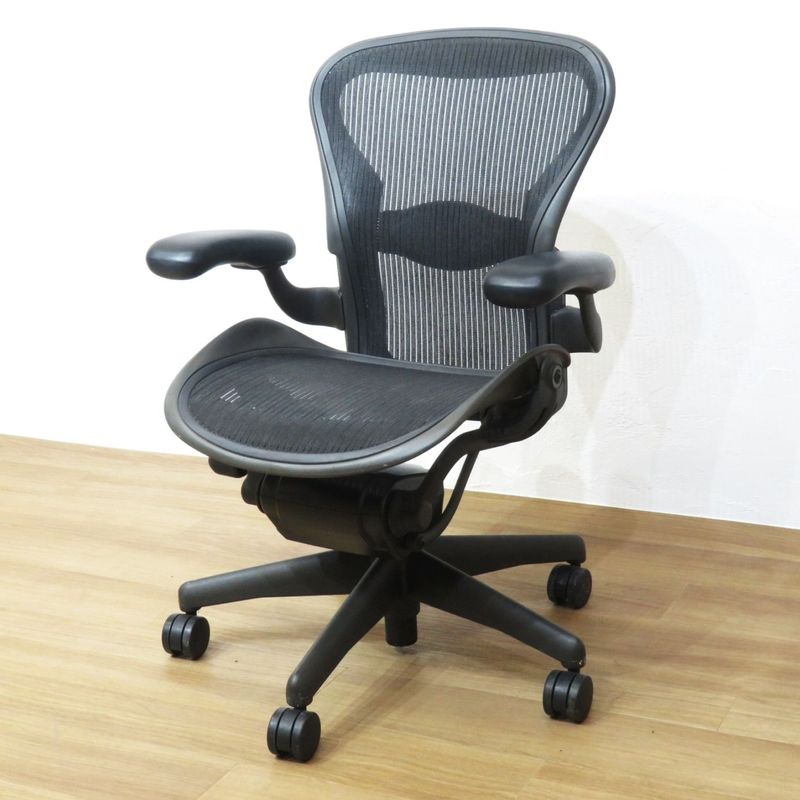 ※訳有特価 ハーマンミラー アーロンチェア Aサイズ AJG1BBFP エグゼクティブチェア ブラック グラファイト  中古 AG19027 配送サイズ220