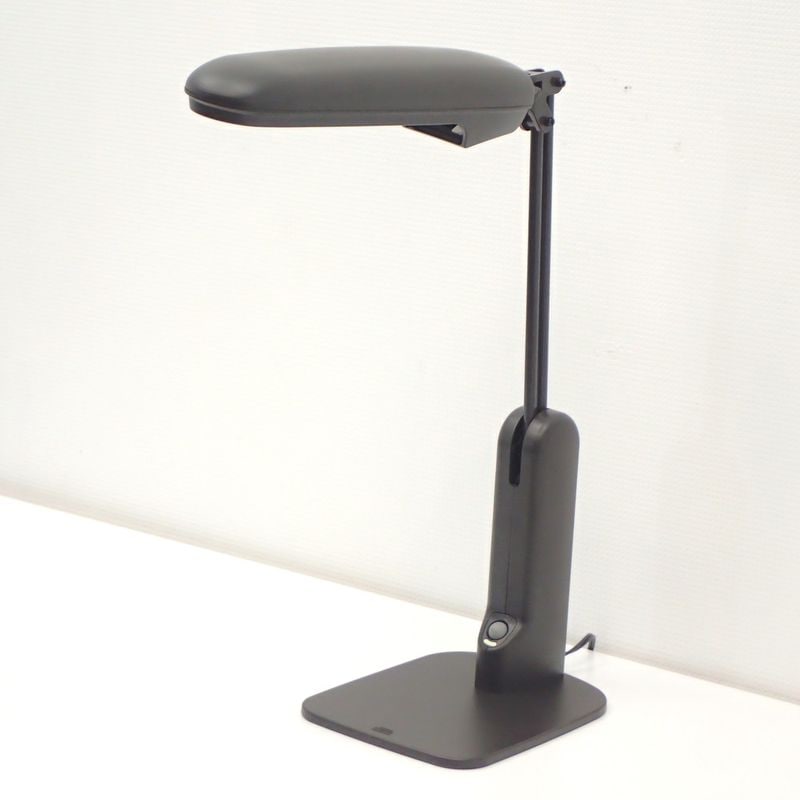 ナショナル SQ957B デスクライト ブラック 蛍光灯 角度調整 卓上 KK18396 中古 配送サイズ120
